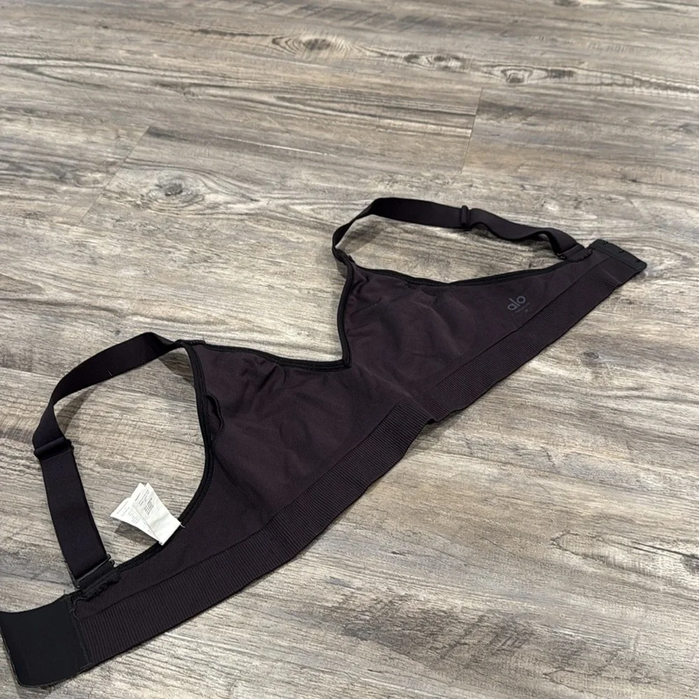 Alo Yoga Seamless Ribbed Favorite Bra Size M Black - Picture 10 of 12